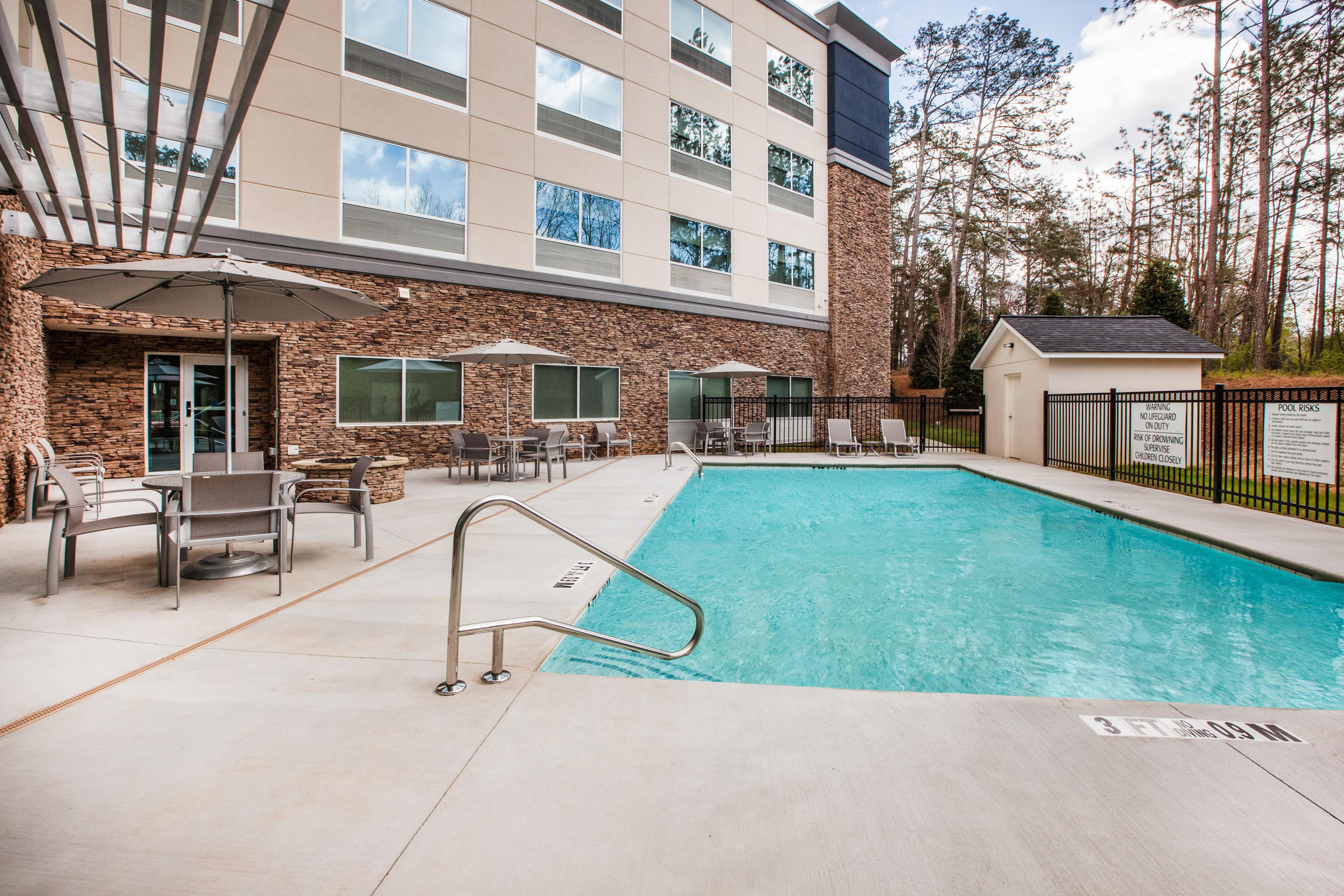 Holiday Inn Express & Suites Atlanta N - Woodstock By Ihg Bagian luar foto